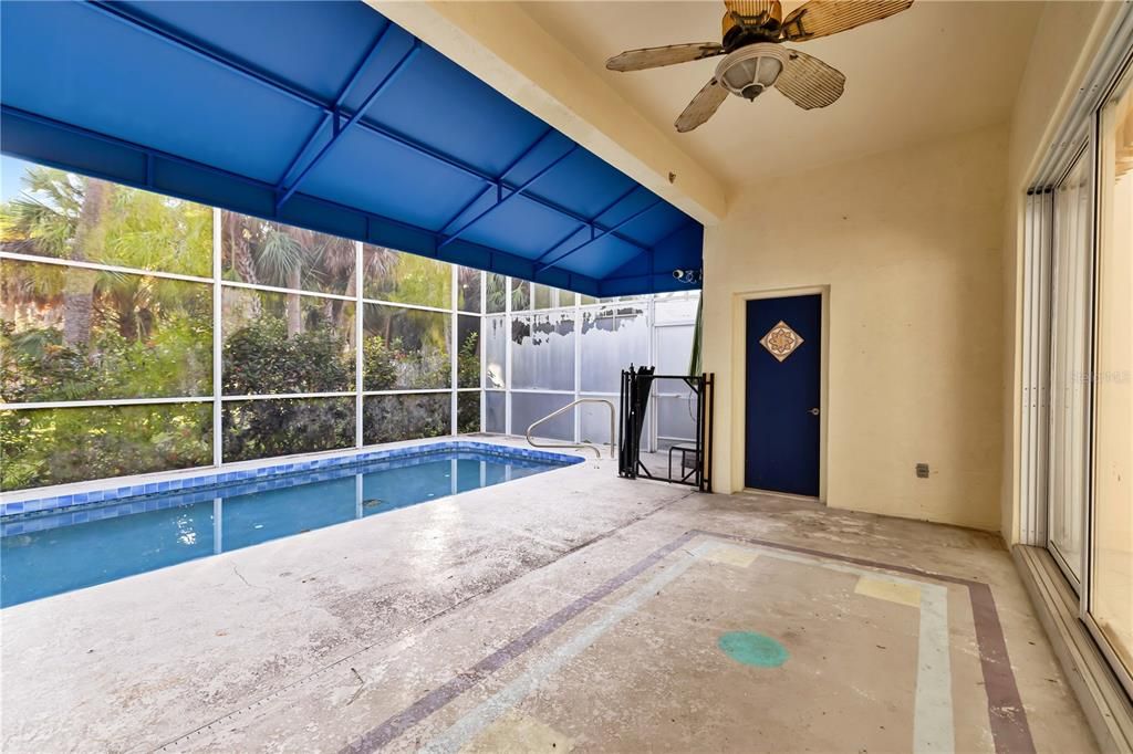 待售: $600,000 (4 贝兹, 3 浴室, 2547 平方英尺)