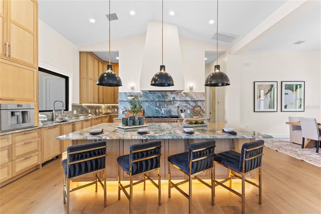 For Sale: $1,700,000 (4 beds, 4 baths, 3591 Square Feet)