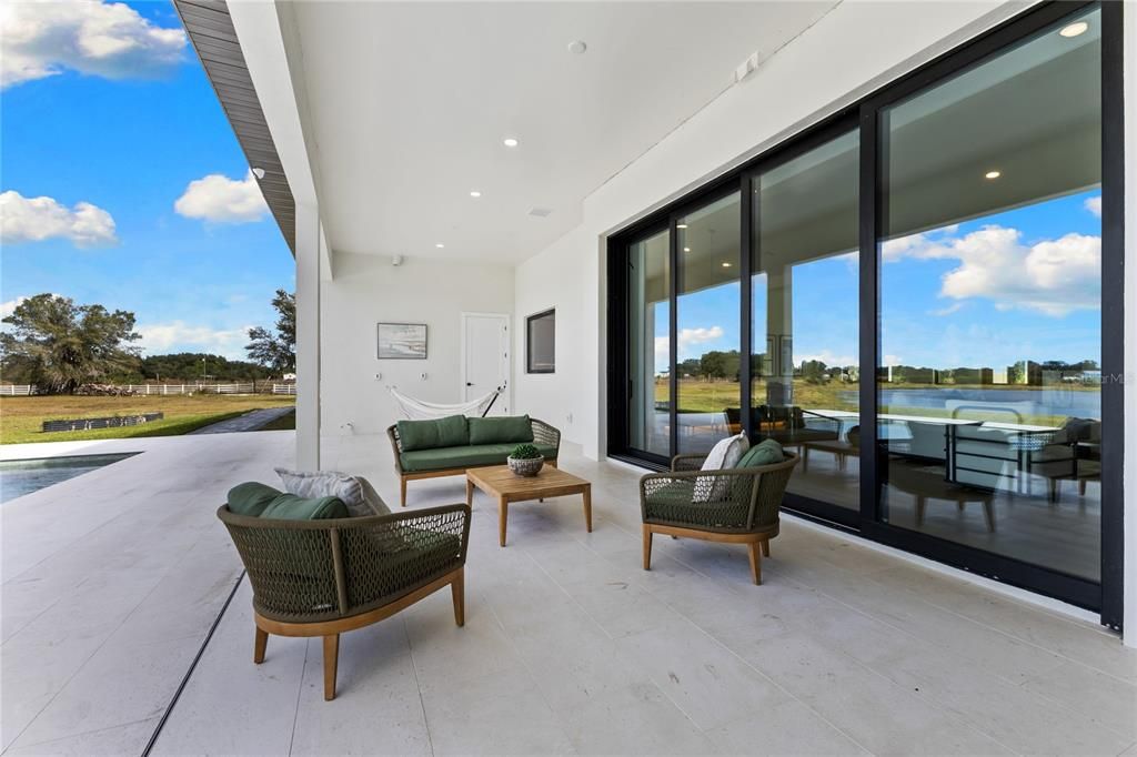 For Sale: $1,700,000 (4 beds, 4 baths, 3591 Square Feet)