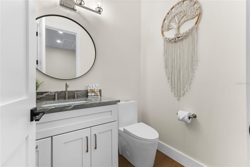 For Sale: $1,700,000 (4 beds, 4 baths, 3591 Square Feet)