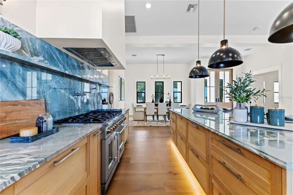 For Sale: $1,700,000 (4 beds, 4 baths, 3591 Square Feet)