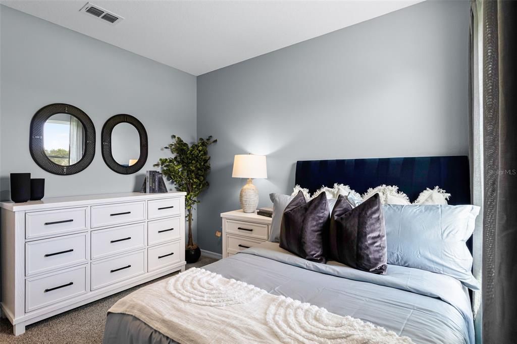 For Sale: $275,490 (3 beds, 2 baths, 1504 Square Feet)