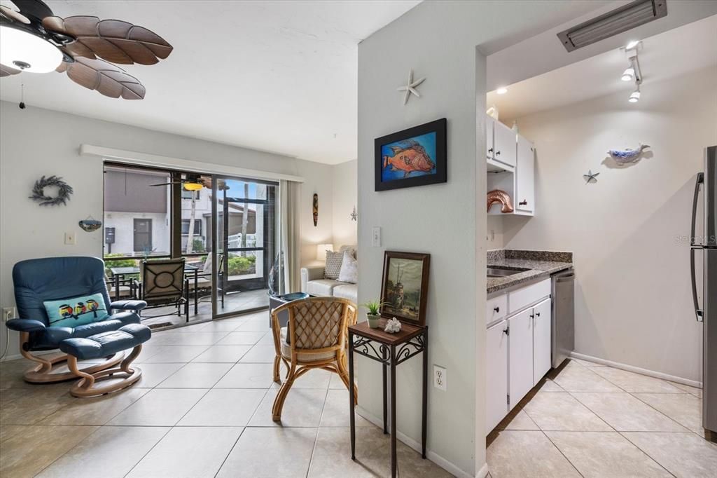 For Rent: $1,850 (1 beds, 1 baths, 516 Square Feet)