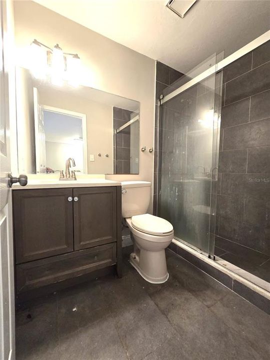 На продажу: $95,000 (4 спален, 1 ванн, 972 Квадратных фут)