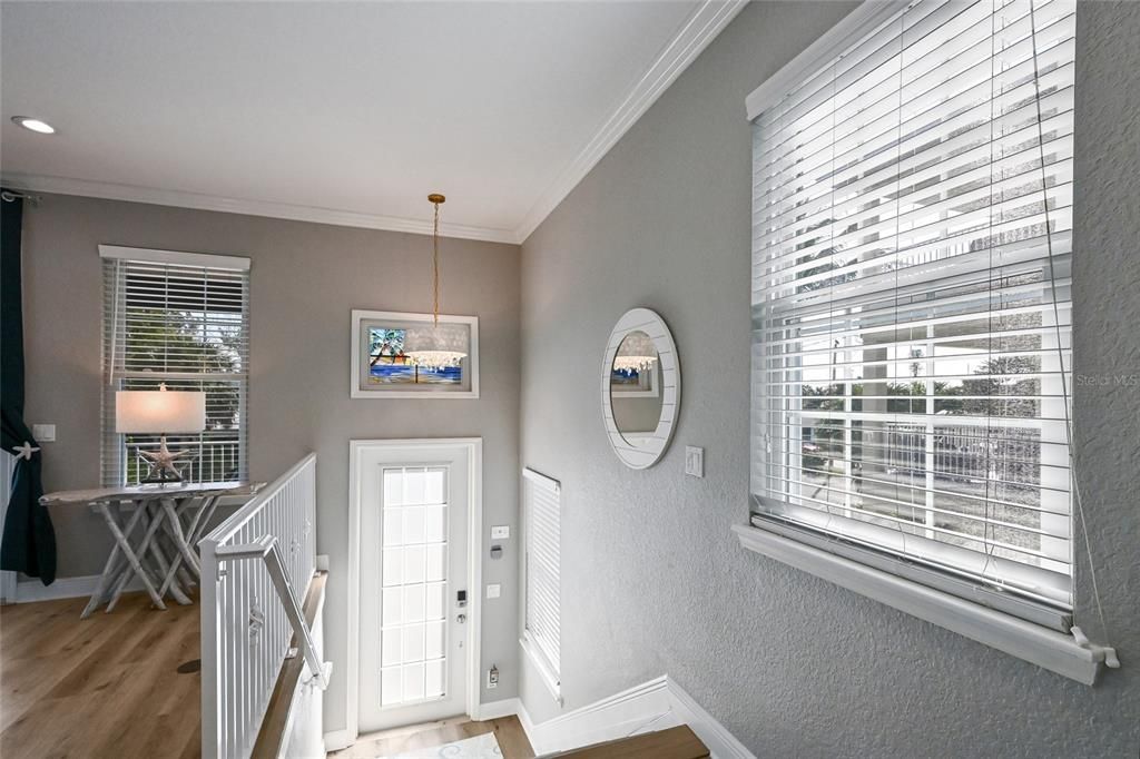 For Sale: $2,995,000 (4 beds, 3 baths, 2567 Square Feet)