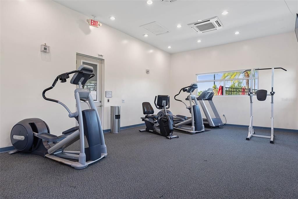 For Sale: $375,000 (4 beds, 3 baths, 2041 Square Feet)