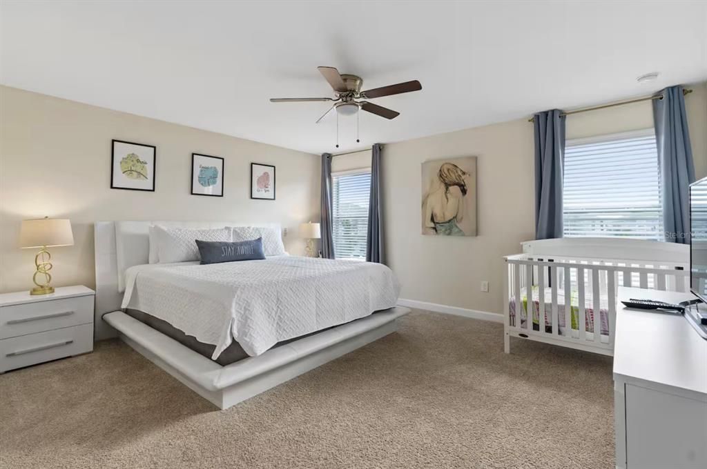 En Venta: $729,000 (6 camas, 5 baños, 3291 Pies cuadrados)