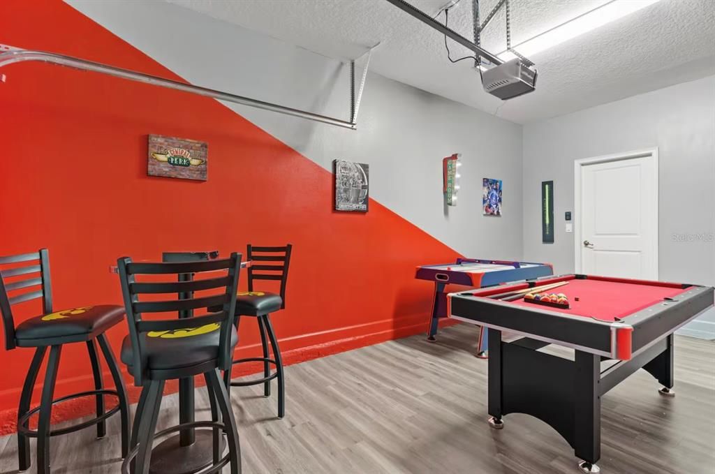 En Venta: $729,000 (6 camas, 5 baños, 3291 Pies cuadrados)