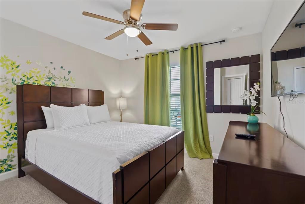 En Venta: $729,000 (6 camas, 5 baños, 3291 Pies cuadrados)