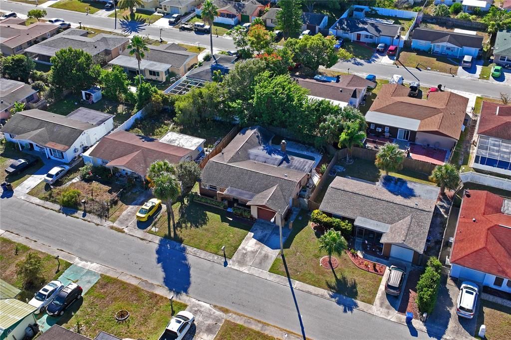 For Sale: $275,000 (3 beds, 2 baths, 1731 Square Feet)