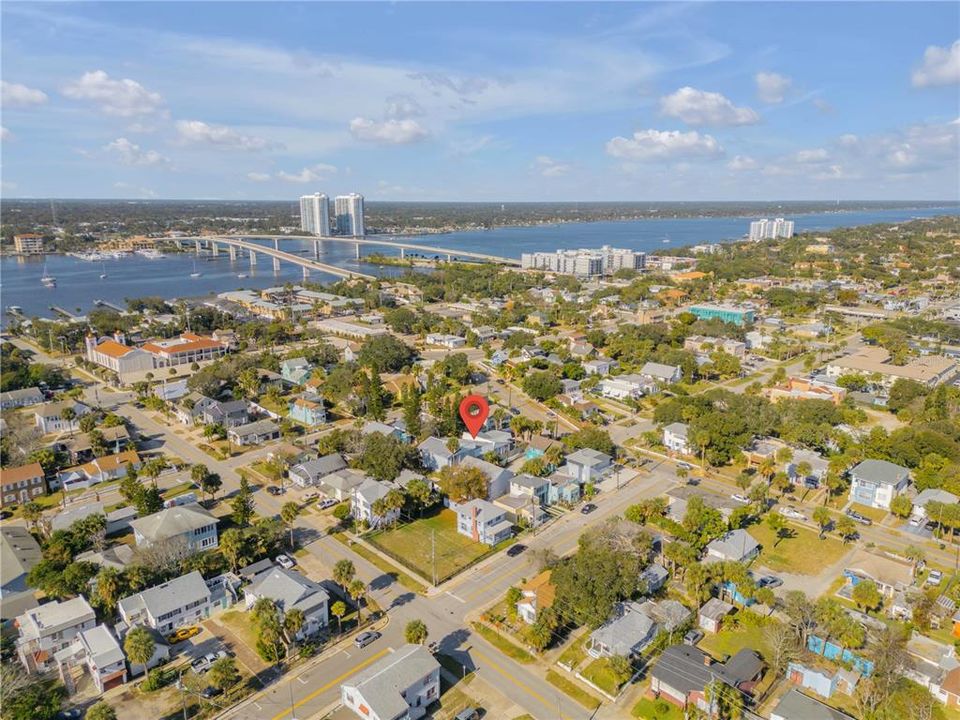 En Venta: $750,000 (8 camas, 0 baños, 4218 Pies cuadrados)