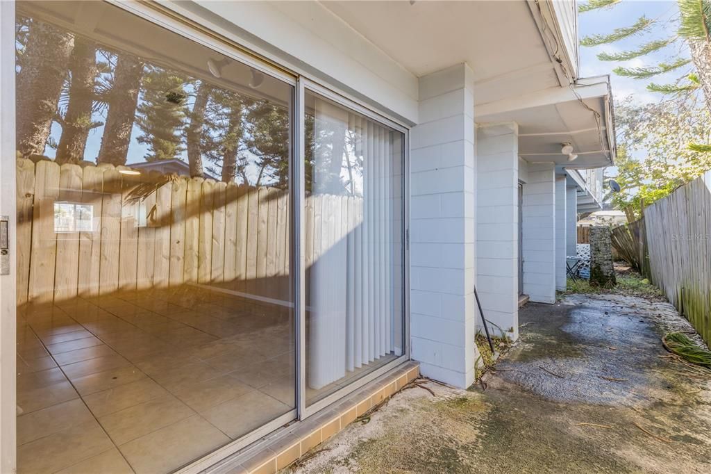 En Venta: $750,000 (8 camas, 0 baños, 4218 Pies cuadrados)