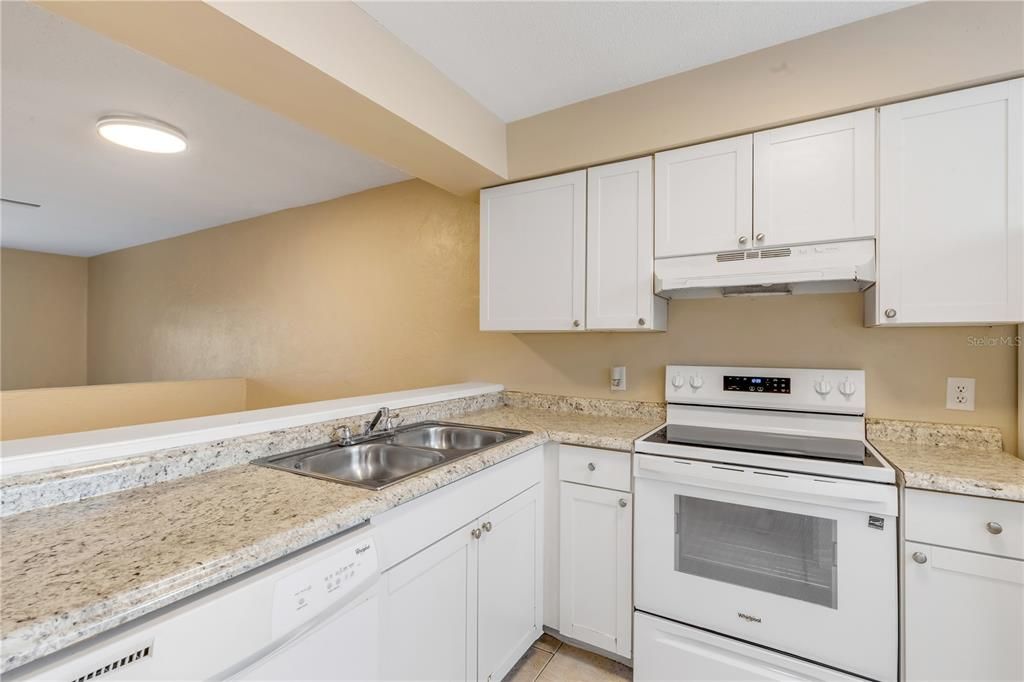 En Venta: $750,000 (8 camas, 0 baños, 4218 Pies cuadrados)