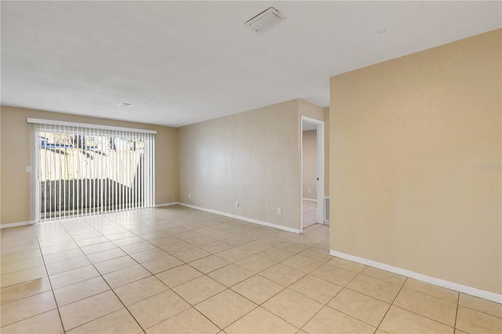 En Venta: $750,000 (8 camas, 0 baños, 4218 Pies cuadrados)