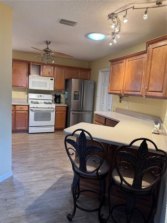 For Rent: $4,750 (2 beds, 2 baths, 1505 Square Feet)