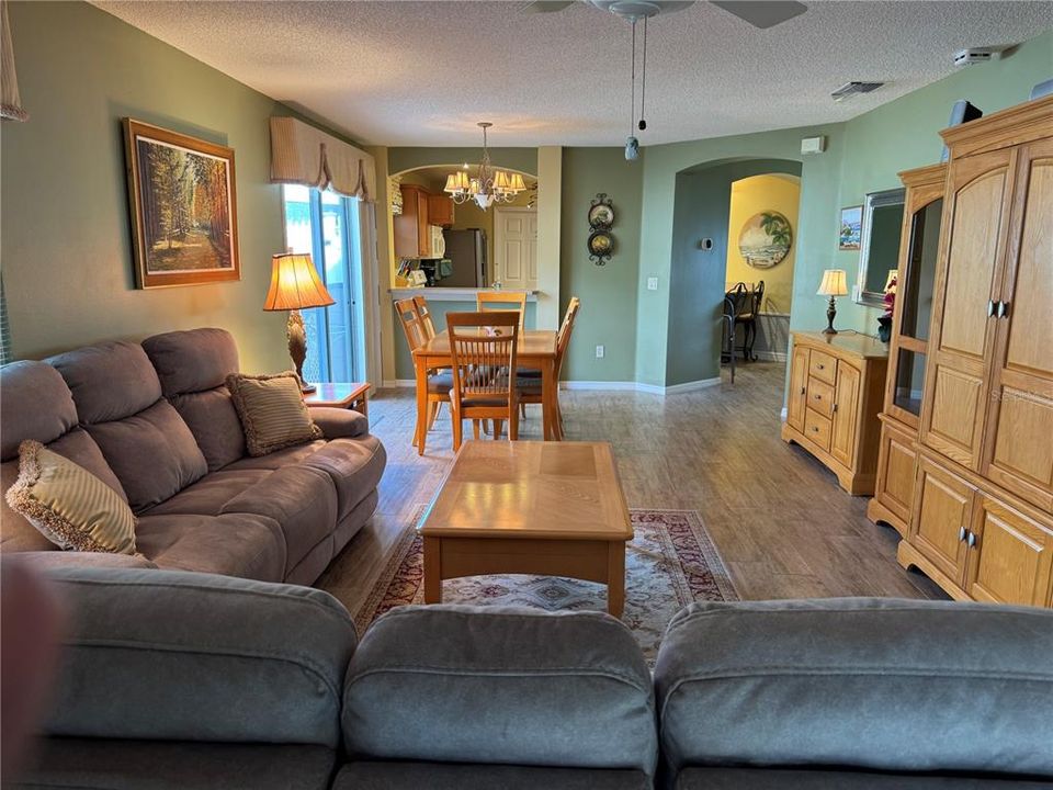 For Rent: $4,750 (2 beds, 2 baths, 1505 Square Feet)