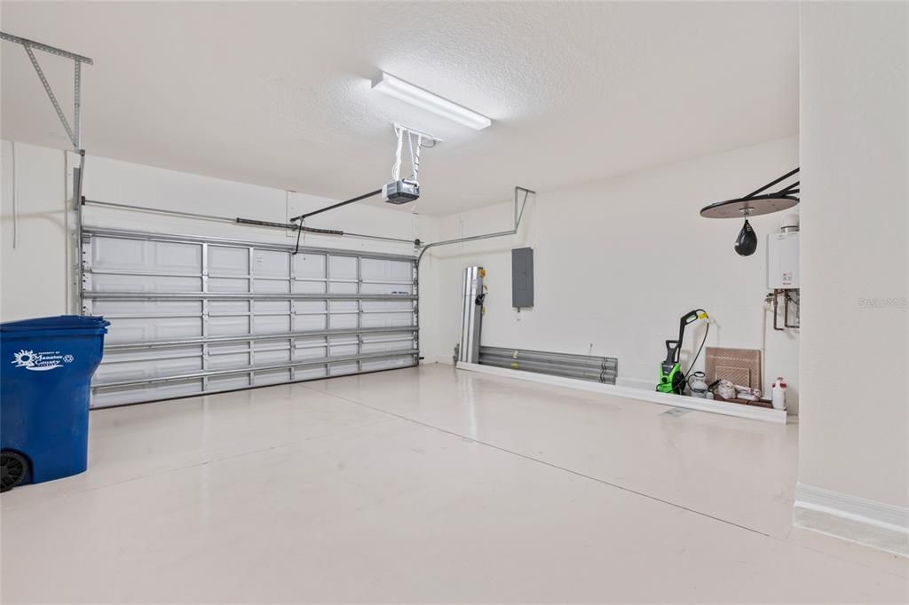 For Sale: $525,000 (2 beds, 2 baths, 1908 Square Feet)