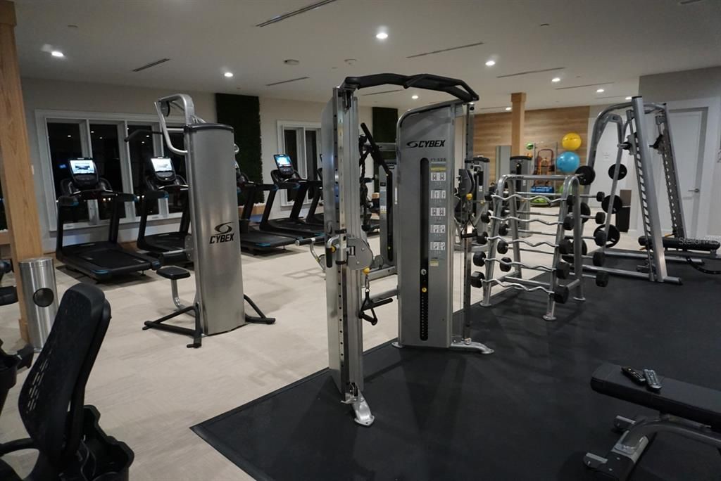 For Sale: $525,000 (2 beds, 2 baths, 1908 Square Feet)