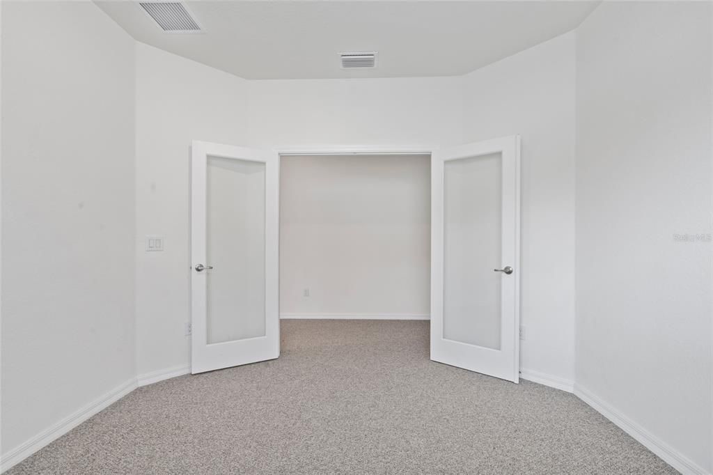 For Sale: $525,000 (2 beds, 2 baths, 1908 Square Feet)