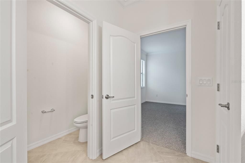 For Sale: $525,000 (2 beds, 2 baths, 1908 Square Feet)