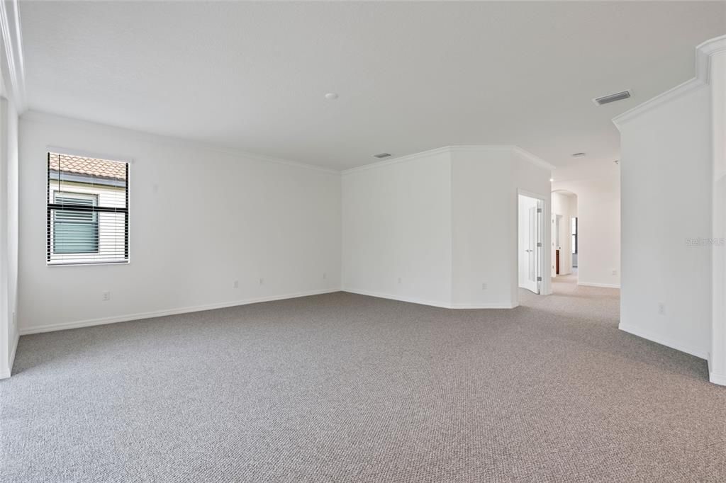 For Sale: $525,000 (2 beds, 2 baths, 1908 Square Feet)