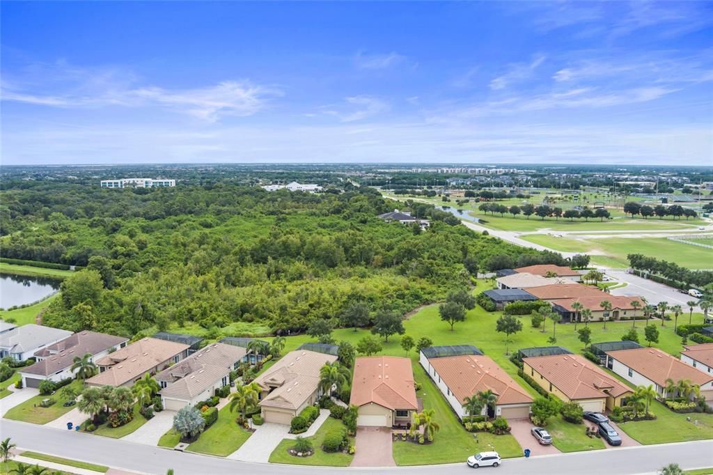 For Sale: $525,000 (2 beds, 2 baths, 1908 Square Feet)