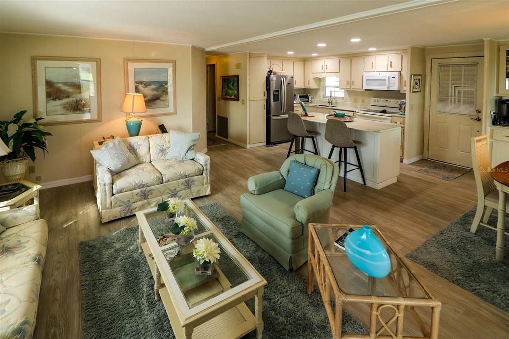 En Venta: $175,000 (2 camas, 2 baños, 1056 Pies cuadrados)