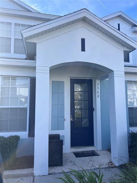 En Renta: $2,350 (3 camas, 3 baños, 1440 Pies cuadrados)