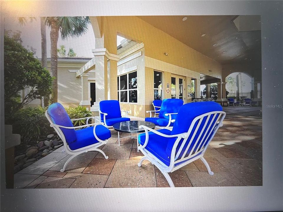 En Renta: $2,350 (3 camas, 3 baños, 1440 Pies cuadrados)