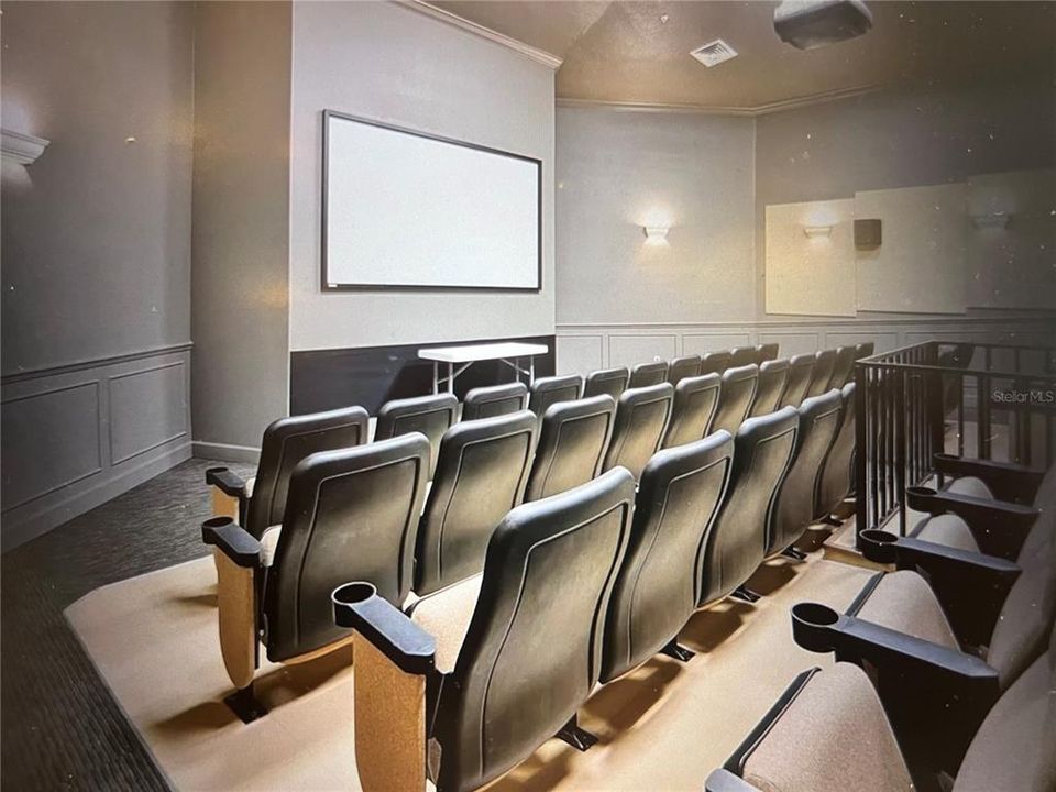 En Renta: $2,350 (3 camas, 3 baños, 1440 Pies cuadrados)