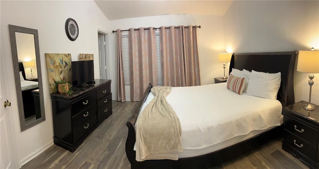 En Renta: $2,350 (3 camas, 3 baños, 1440 Pies cuadrados)