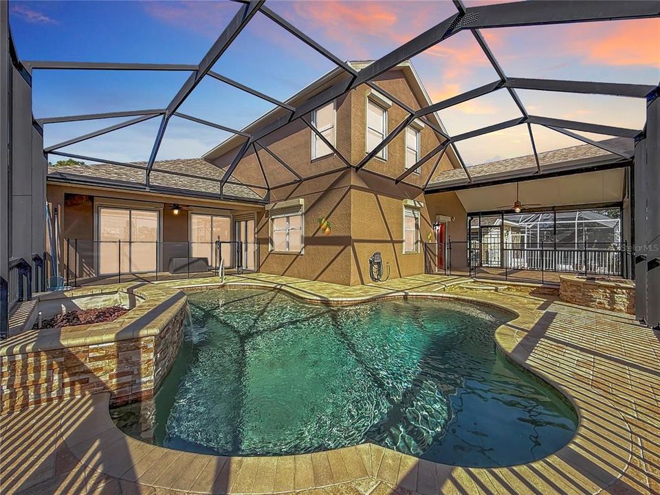 For Sale: $799,000 (4 beds, 3 baths, 2543 Square Feet)