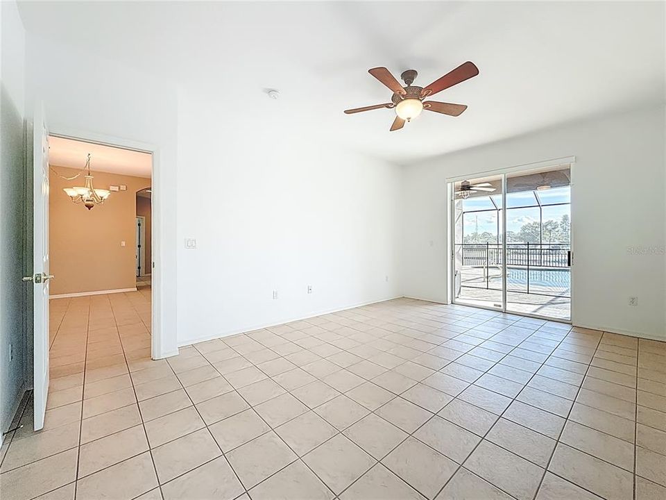 For Sale: $799,000 (4 beds, 3 baths, 2543 Square Feet)