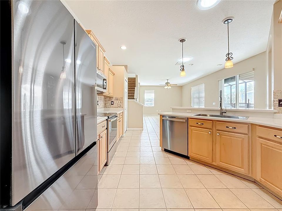 For Sale: $799,000 (4 beds, 3 baths, 2543 Square Feet)