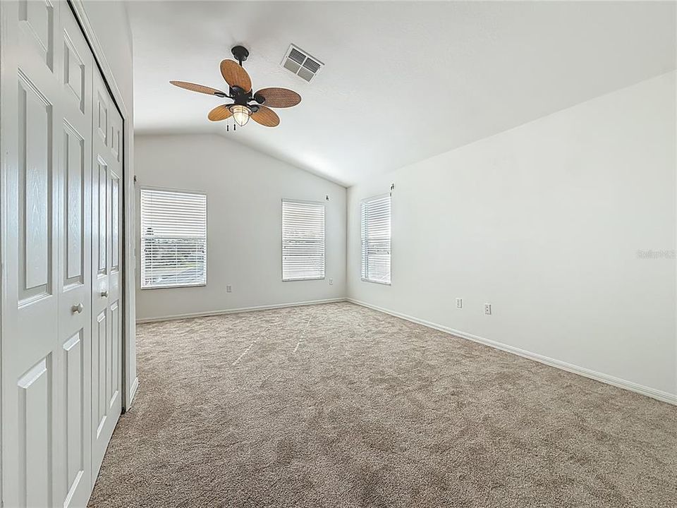 For Sale: $799,000 (4 beds, 3 baths, 2543 Square Feet)