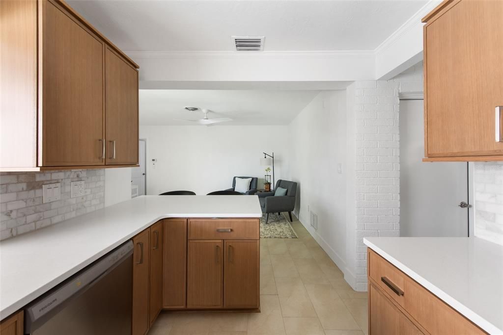 En Venta: $739,000 (2 camas, 2 baños, 1533 Pies cuadrados)