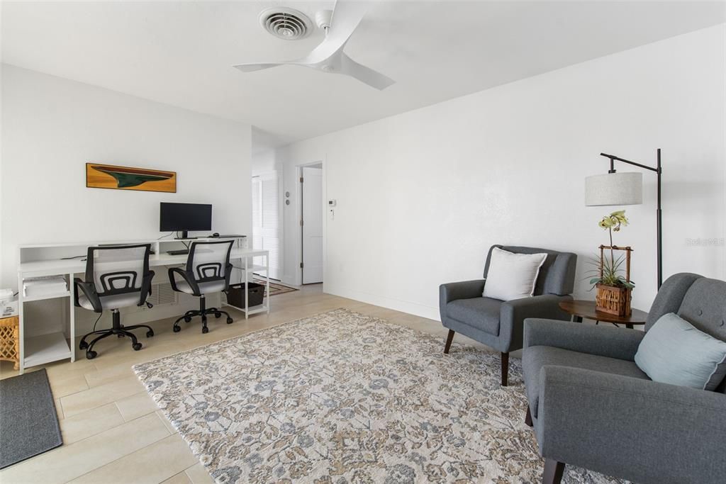 En Venta: $739,000 (2 camas, 2 baños, 1533 Pies cuadrados)