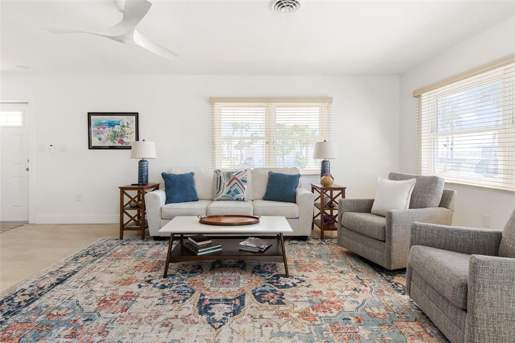 En Venta: $739,000 (2 camas, 2 baños, 1533 Pies cuadrados)