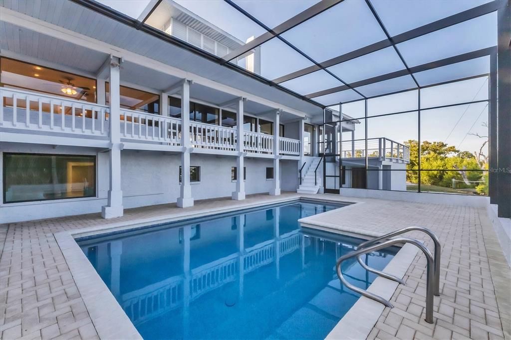 En Venta: $1,799,000 (3 camas, 3 baños, 2171 Pies cuadrados)