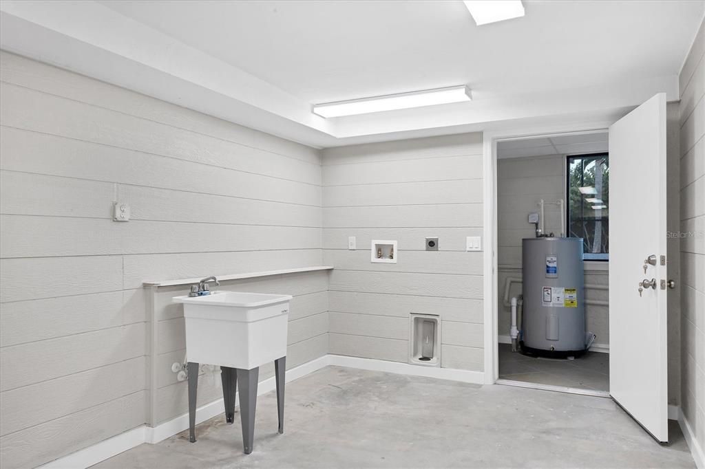 En Venta: $1,799,000 (3 camas, 3 baños, 2171 Pies cuadrados)