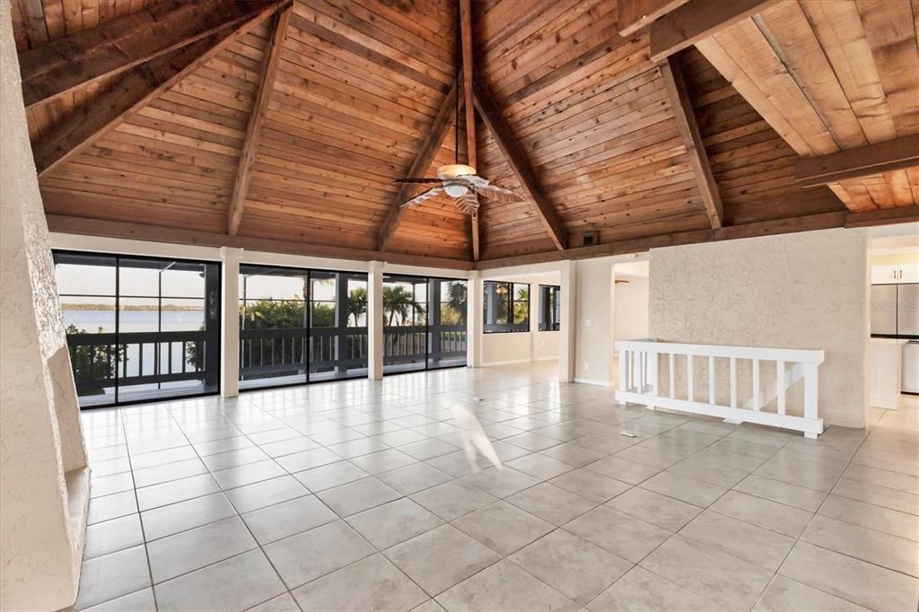 En Venta: $1,799,000 (3 camas, 3 baños, 2171 Pies cuadrados)