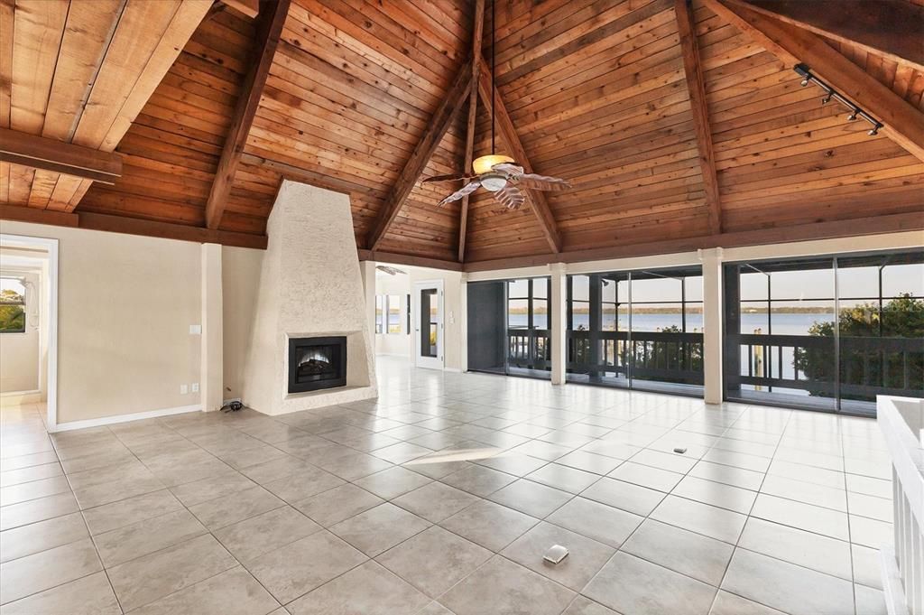 En Venta: $1,799,000 (3 camas, 3 baños, 2171 Pies cuadrados)