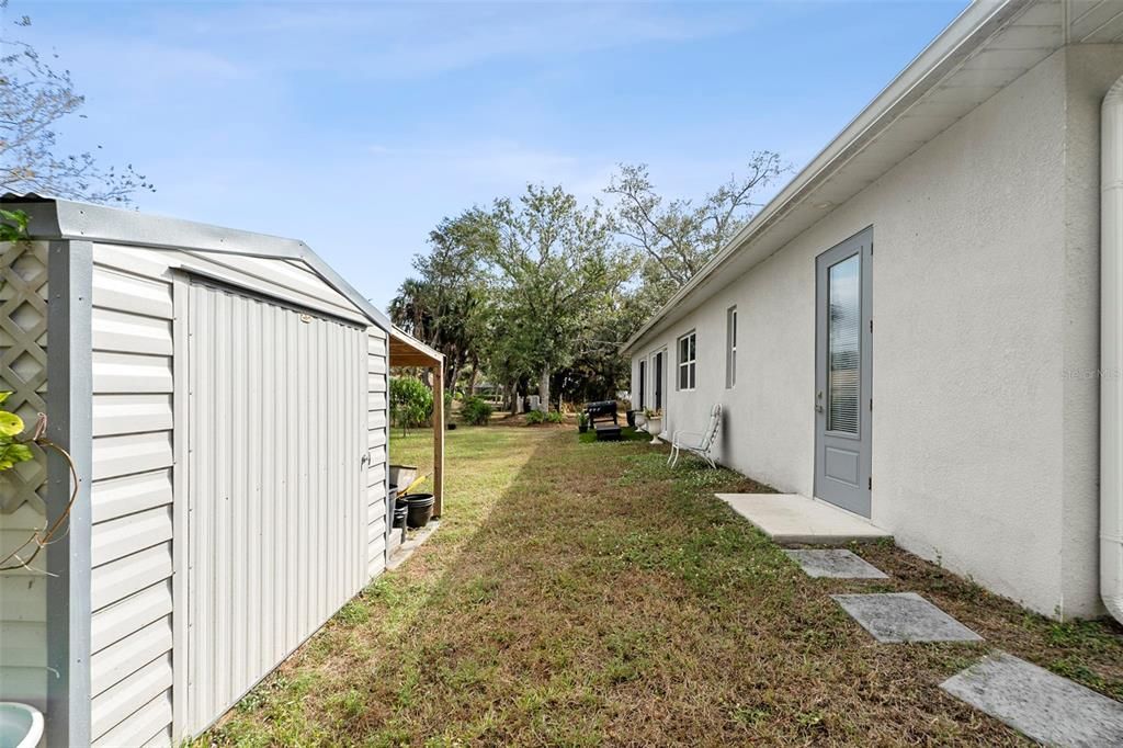 待售: $449,999 (3 贝兹, 3 浴室, 2040 平方英尺)