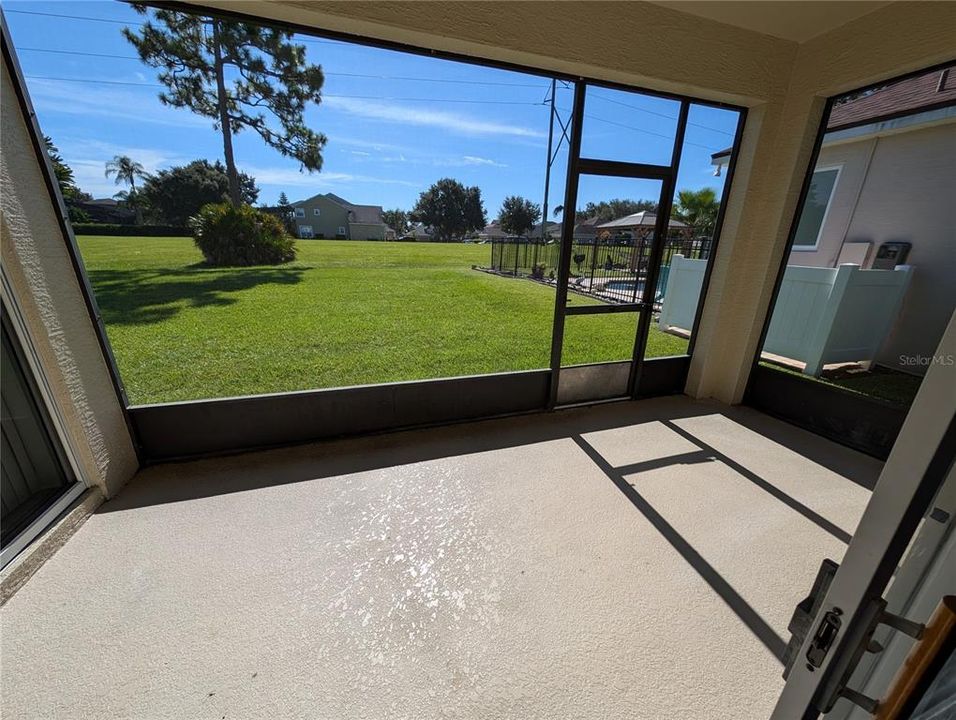 For Rent: $2,500 (3 beds, 2 baths, 1578 Square Feet)