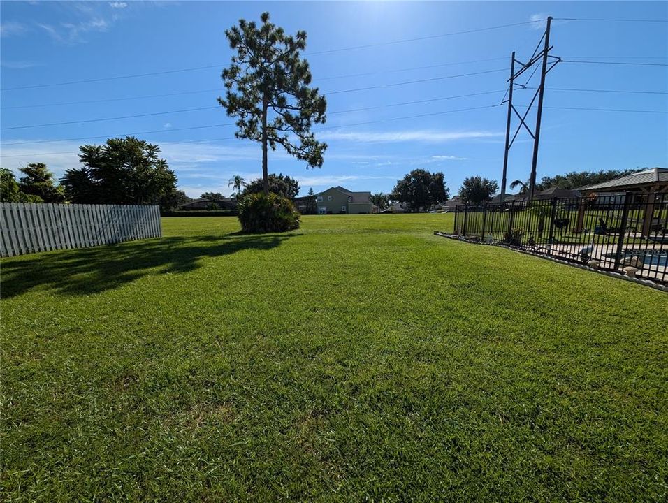 For Rent: $2,500 (3 beds, 2 baths, 1578 Square Feet)