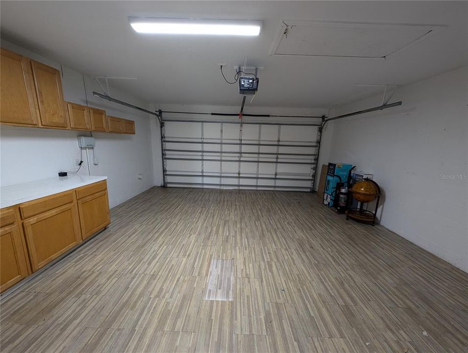 For Rent: $2,500 (3 beds, 2 baths, 1578 Square Feet)