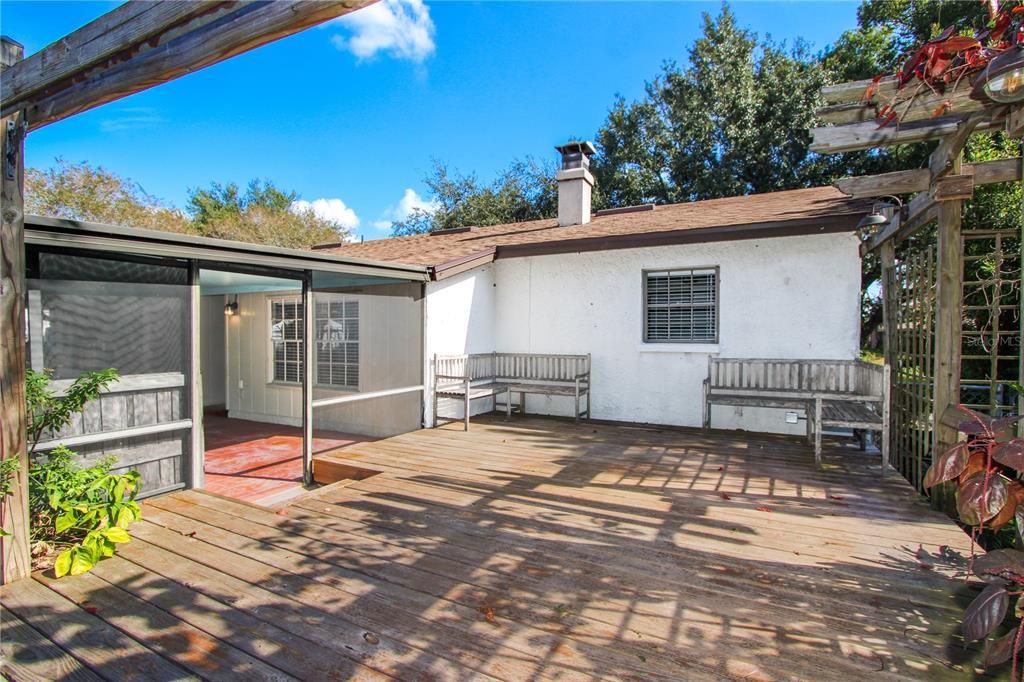 For Sale: $425,000 (3 beds, 2 baths, 1860 Square Feet)