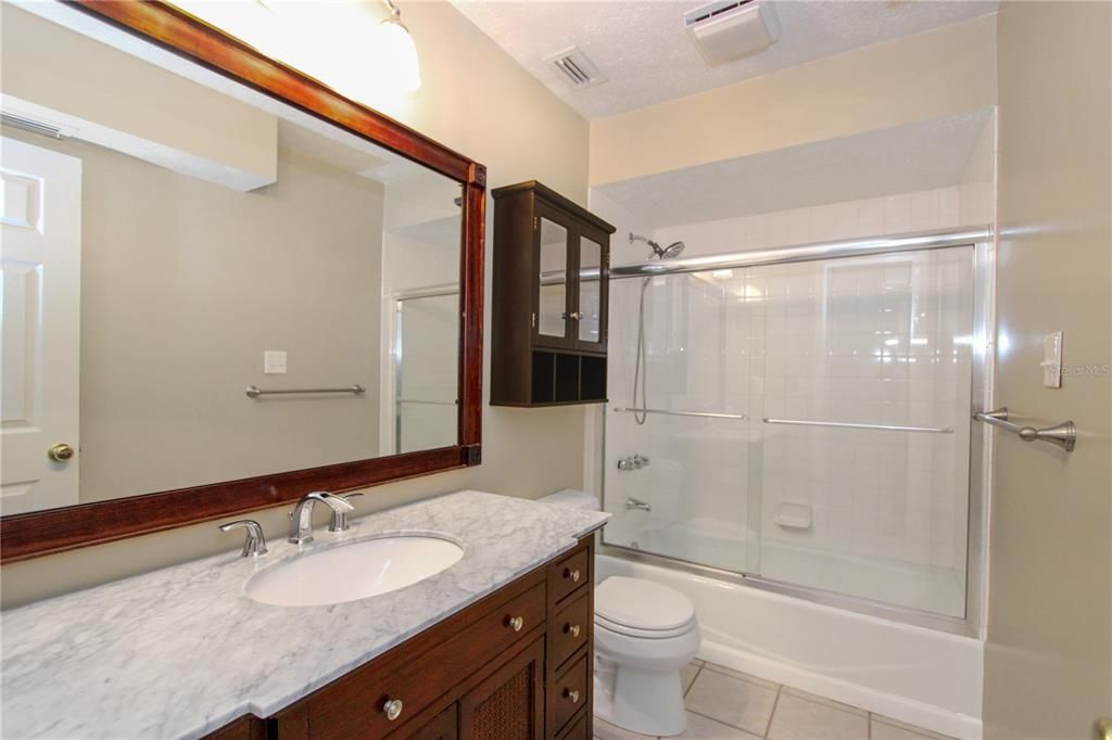 For Sale: $425,000 (3 beds, 2 baths, 1860 Square Feet)