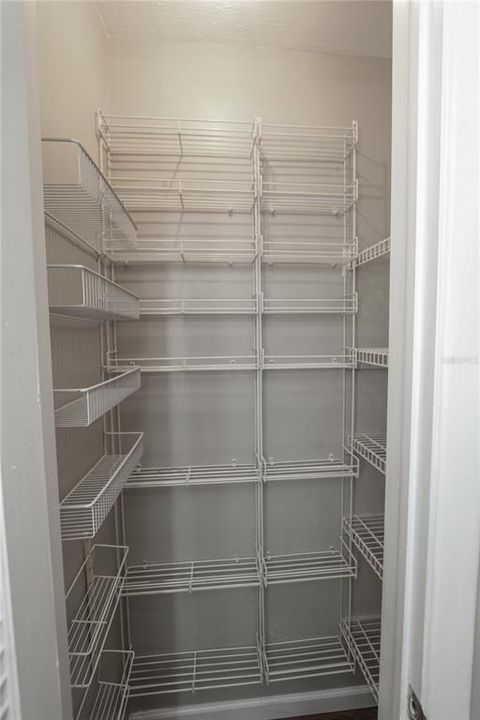 For Sale: $425,000 (3 beds, 2 baths, 1860 Square Feet)