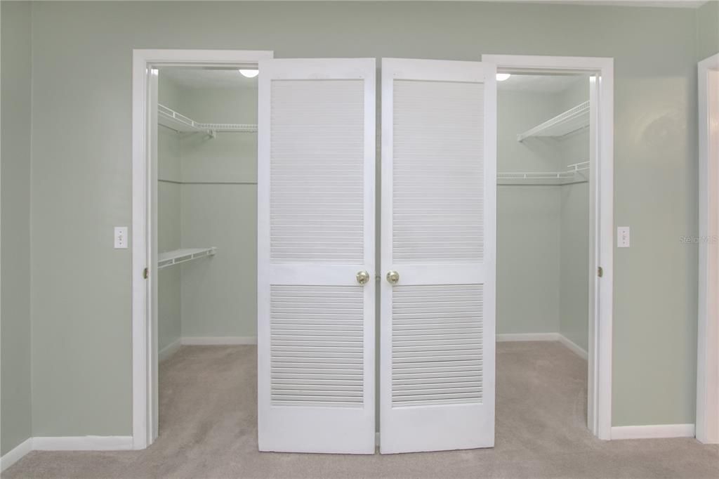 For Sale: $425,000 (3 beds, 2 baths, 1860 Square Feet)